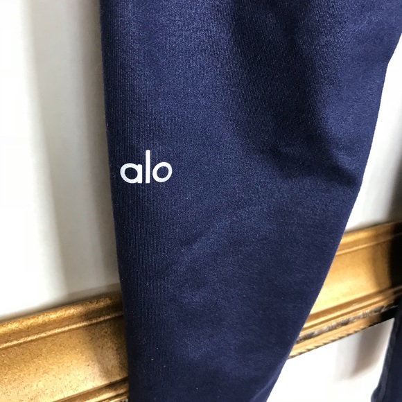 ALO YOGA | navy blue high waist airbrush leggings - Picture 3 of 7